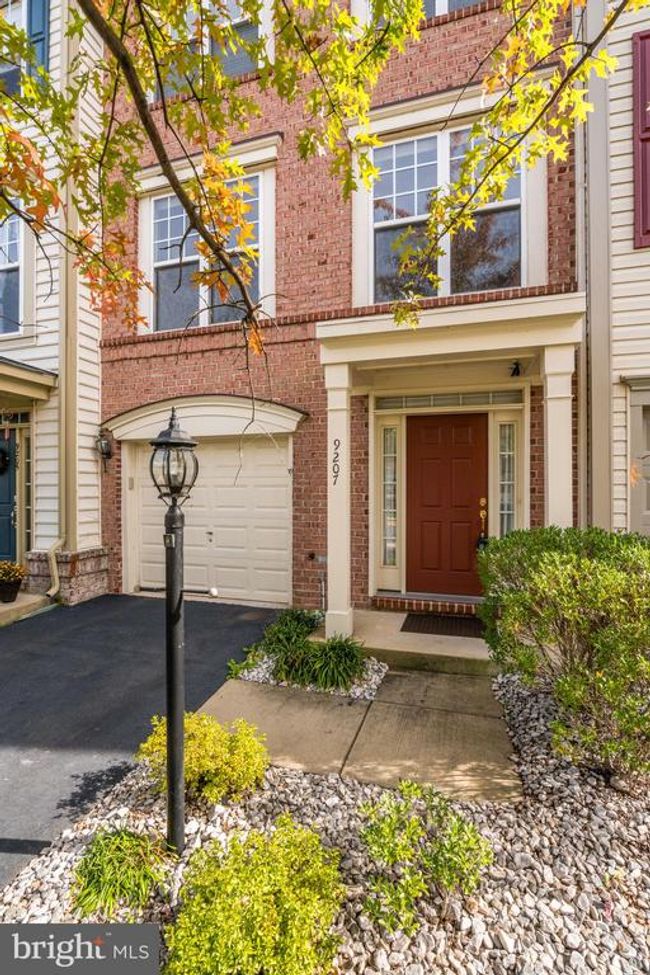 9207 Cascade Falls Dr, Townhouse with 3 bedrooms, 4 bathrooms and null parking in BRISTOW VA | Image 36