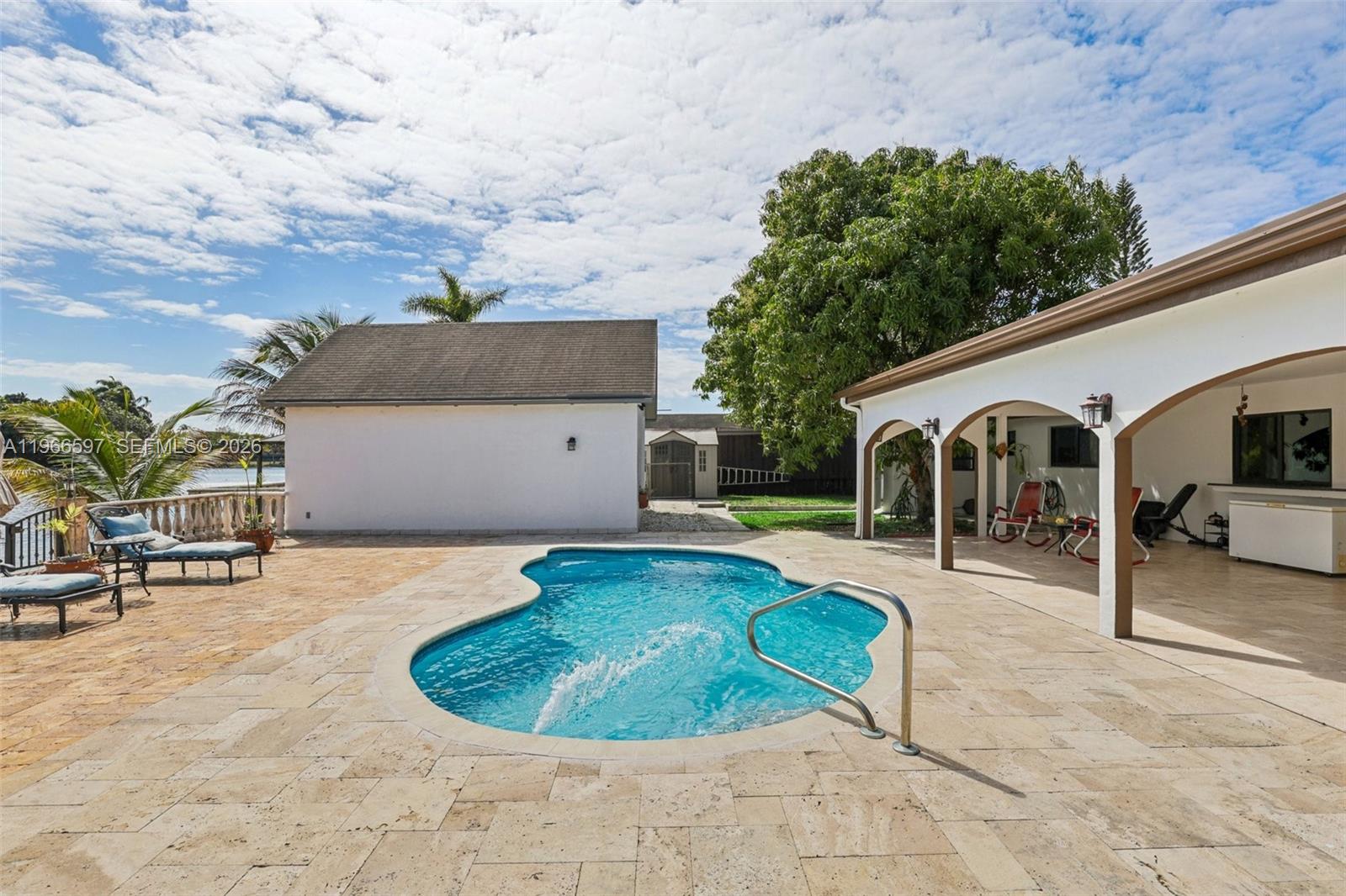 Residential in Miami 4