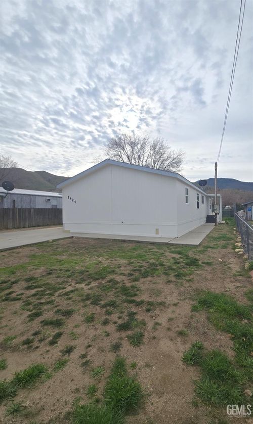 1824 Curran, Lake Isabella, CA, 93240 | Card Image