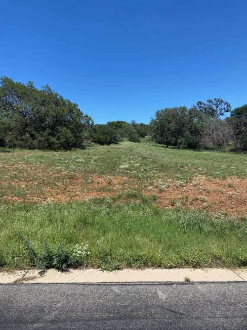 25058 Apachetears/White, Horseshoe Bay, TX, 78657 | Card Image