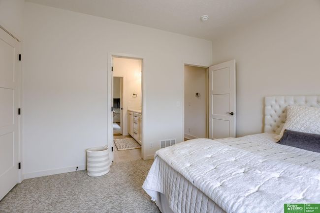 3639 S 218 Th Ave, House other with 5 bedrooms, 4 bathrooms and 3 parking in Elkhorn NE | Image 26