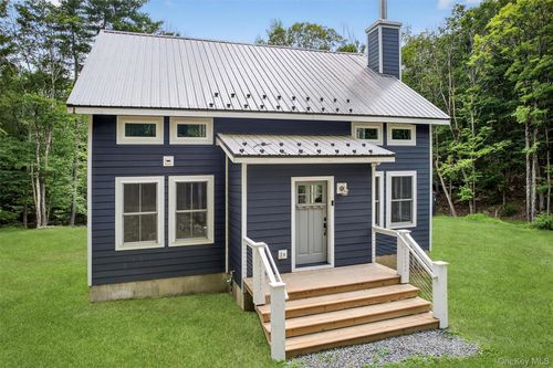 107 Maple Ln, Narrowsburg, NY, 12764-5840 | Card Image