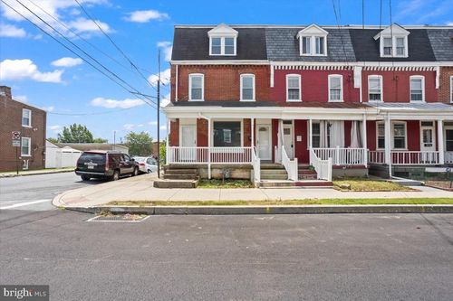 200 Jackson Street, LANCASTER, PA, 17603 | Card Image