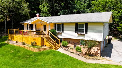 7608 Ridge Bay Dr, Hixson, TN, 37343-1847 | Card Image