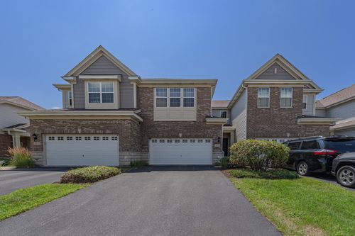 2832 Henley Ln, Naperville, IL, 60540-1952 | Card Image
