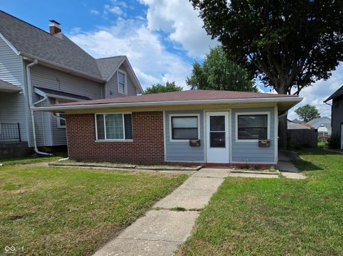 84 S 6th Ave, Beech Grove, IN, 46107-1819 | Card Image