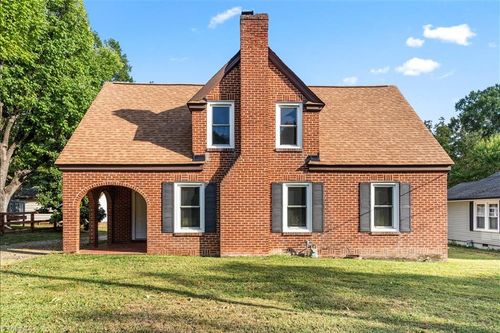 506 Ford St, Kannapolis, NC, 28083-5038 | Card Image