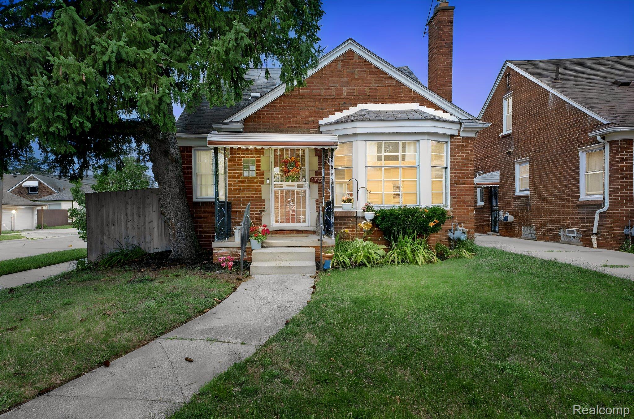 Residential in Detroit 2