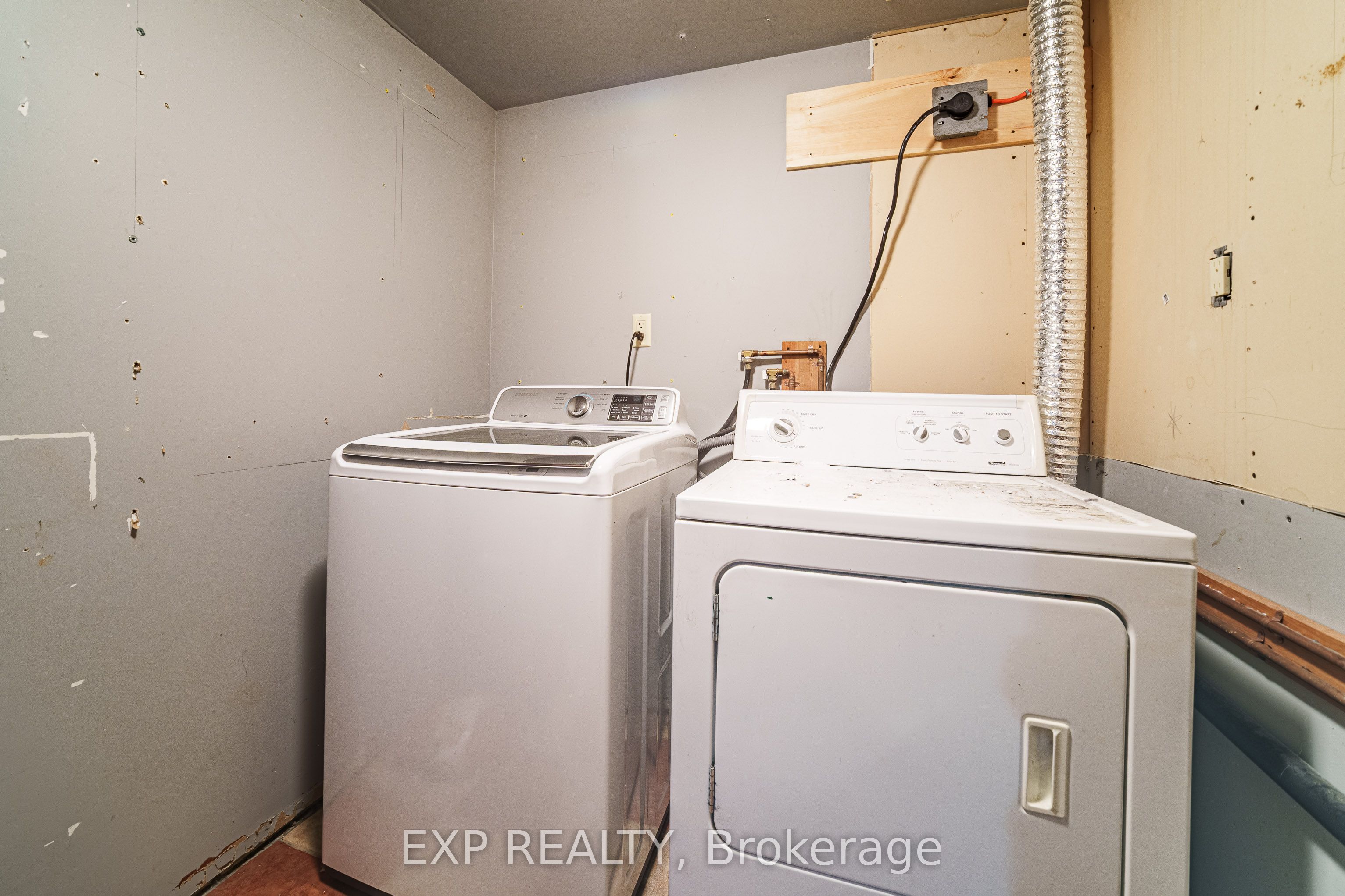 Residential in Orleans - Convent Glen and Area