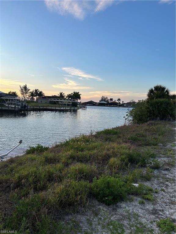 Land in CAPE CORAL