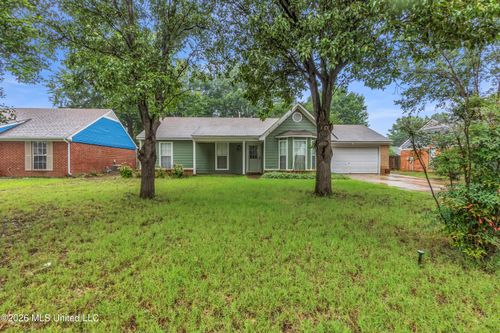 7155 Redfern Dr, Horn Lake, MS, 38637-1264 | Card Image