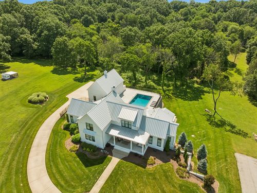 2650 Finley Ridge Rd, Nolensville, TN, 37135-3006 | Card Image