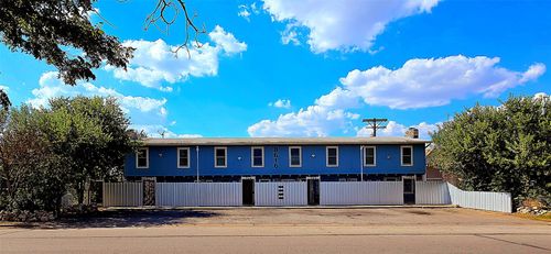 8616 Putnam Dr, Austin, TX, 78757-6400 | Card Image