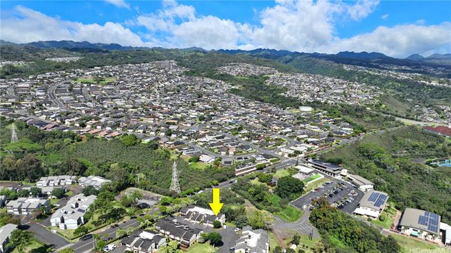 90 - 98-1064 F Komo Mai Drive, Home with 3 bedrooms, 2 bathrooms and 2 parking in Aiea HI | Image 4