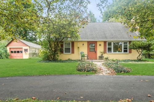 45 Kinnaman Ave, Washington, NJ, 07882-4139 | Card Image