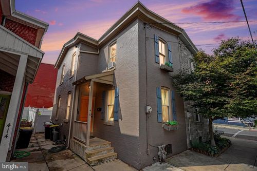 416 W Frederick St, LANCASTER, PA, 17603-2805 | Card Image