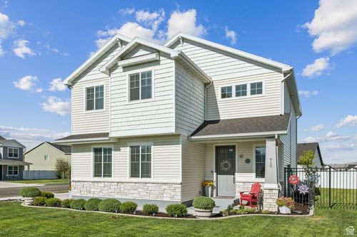 910 800, Tremonton, UT, 84337-2588 | Card Image