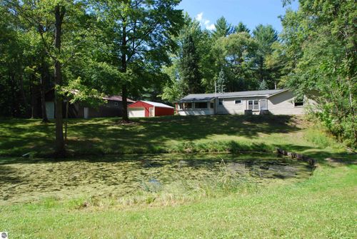 2782 River Ridge Rd, Alger, MI, 48610-8642 | Card Image