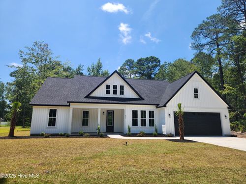 629 Boundary Loop Rd Nw, Carolina Shores, NC, 28467-1877 | Card Image