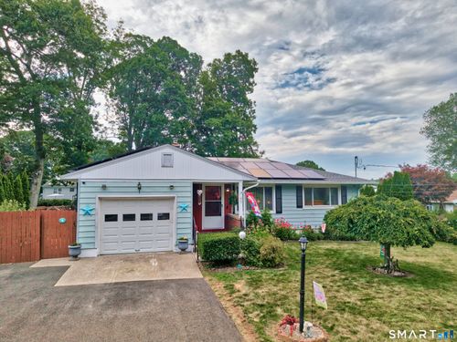 473 Pierpont Rd, Waterbury, CT, 06705-3907 | Card Image