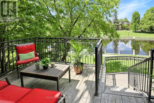 49B First Avenue, Ottawa, ON, K1S2G1 | Card Image