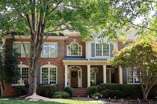 100 Fox Lake Ct, Winston-Salem, NC, 27106-3027 | Card Image