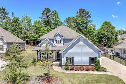 4152 Creekwater Xing, AUBURN, AL, 36832-7840 | Card Image