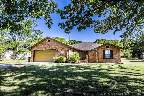 521 Rockwood Dr, Kiefer, OK, 74041-3026 | Card Image