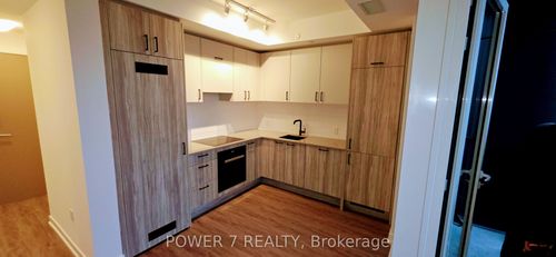 1704-5 Quarrington Lane, North York, ON, M3C0S5 | Card Image