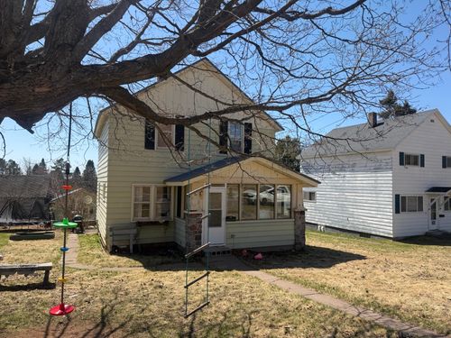 421 Kennedy St, Ironwood, MI, 49938-3335 | Card Image