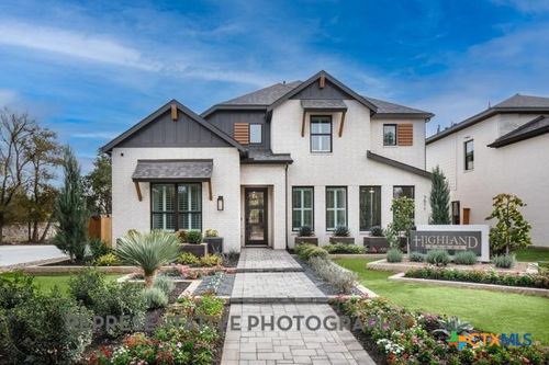 8605 Peafowl St, Austin, TX, 78744-1282 | Card Image