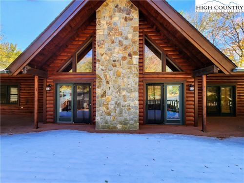 395 Rough Ridge Road, Sugar Mountain, NC, 28604 | Card Image