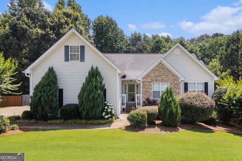 6411 Compass Dr, Flowery Branch, GA, 30542-3992 | Card Image