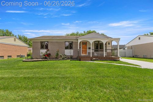 2168 Garry Dr, Troy, MI, 48083-2349 | Card Image