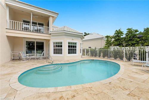 11-360 Carlton Pl, Naples, FL, 34108-7509 | Card Image
