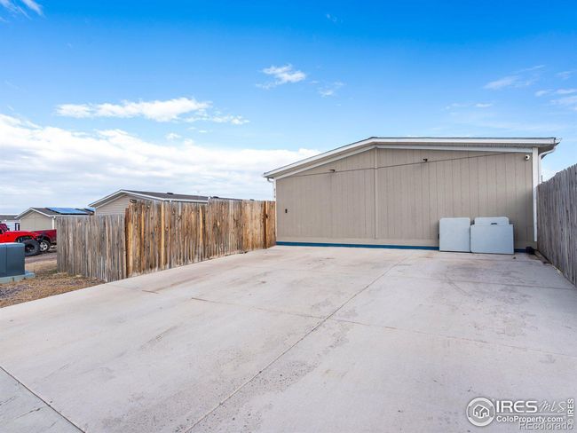 216 Osage Dr, House other with 4 bedrooms, 2 bathrooms and null parking in Log Lane Village CO | Image 13