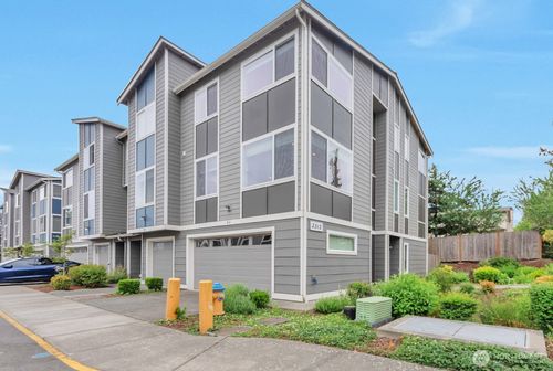 a4-3312 156th Street Sw, Lynnwood, WA, 98087 | Card Image