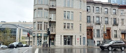 2-256 Rue Sherbrooke O, Montréal, QC, H2X1X9 | Card Image