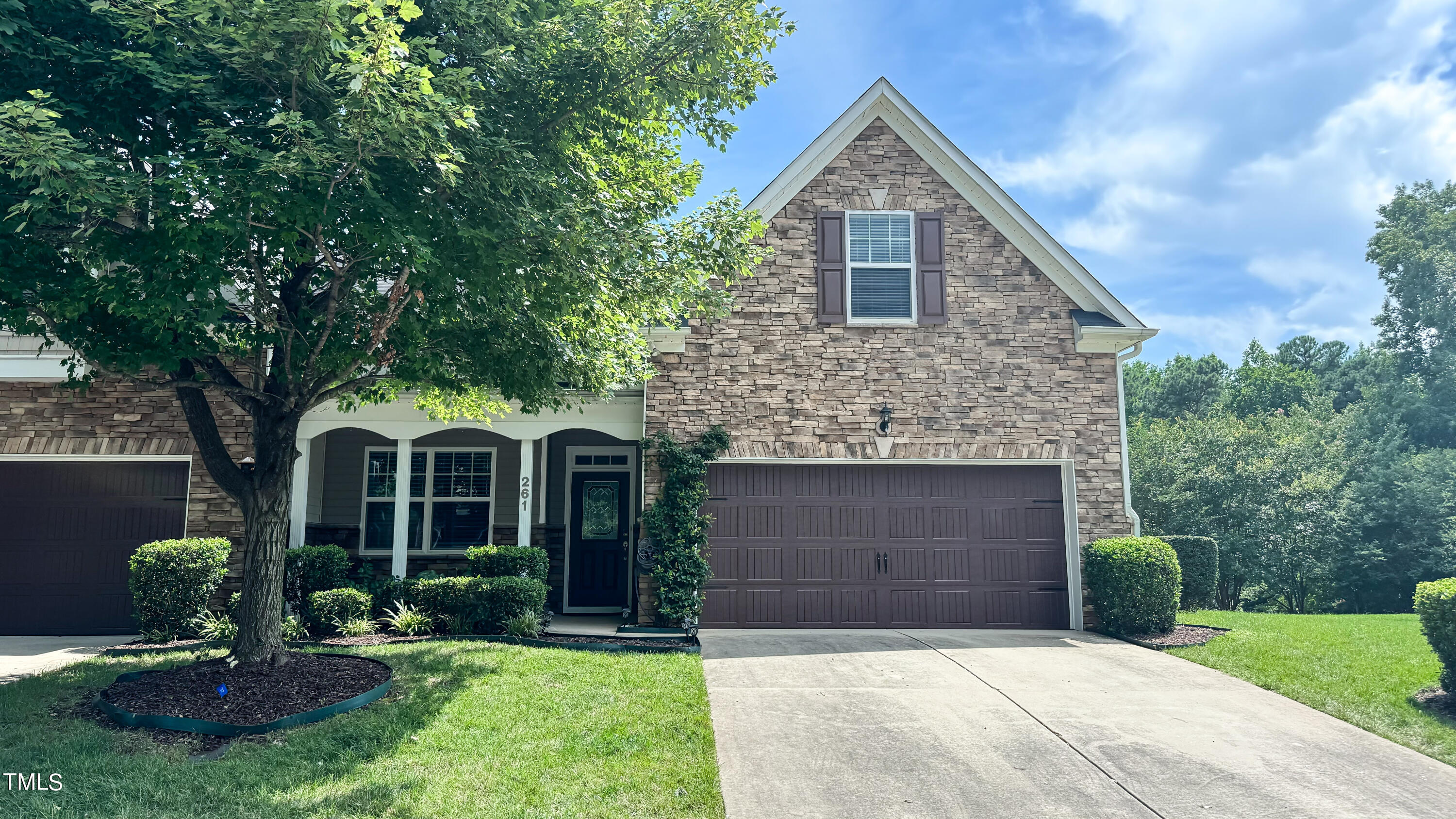 Meadow Beauty Dr, Apex, NC 27539