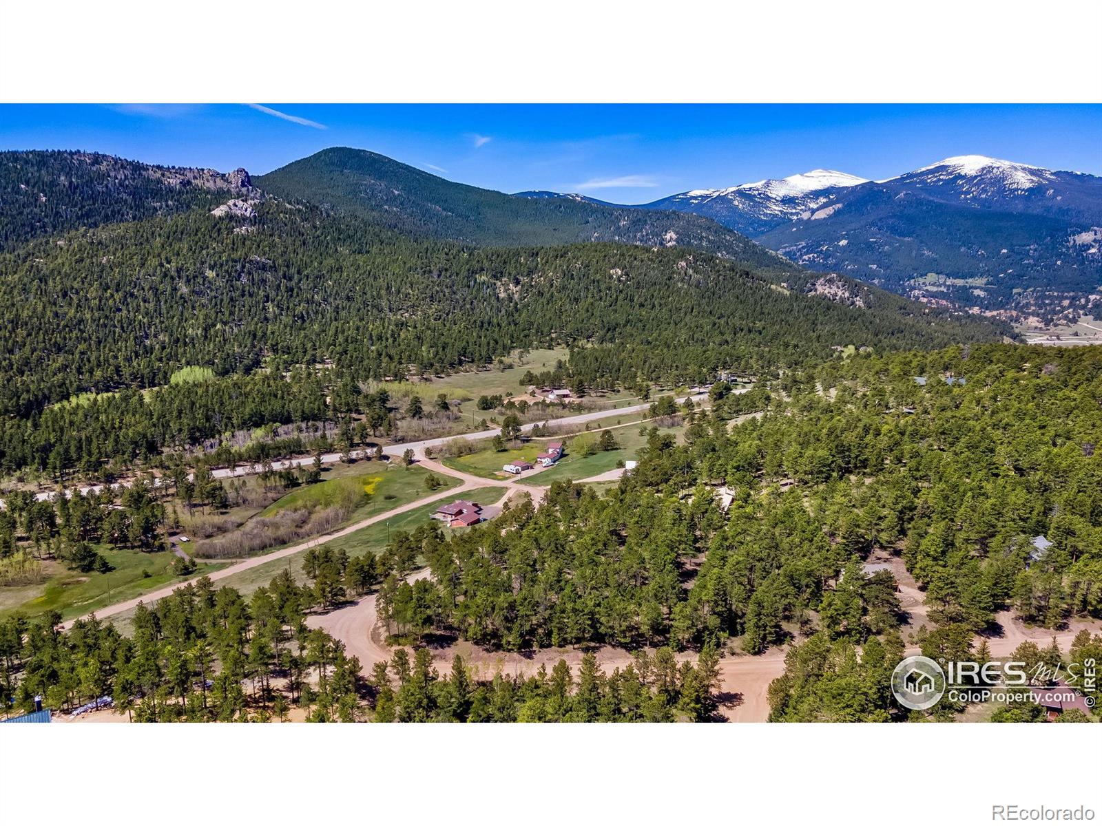 Land in Lyons 3