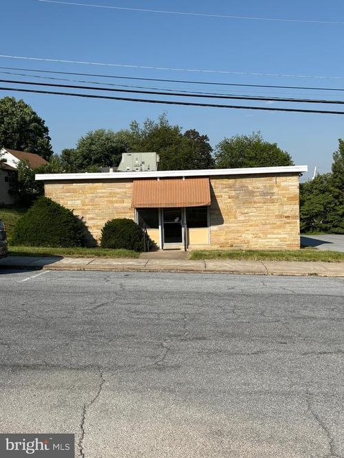 104 N Seventh Street, LEMOYNE, PA, 17043 | Card Image