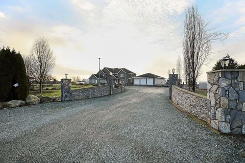 8415 184 St, Surrey, BC, V4N6G4 | Card Image