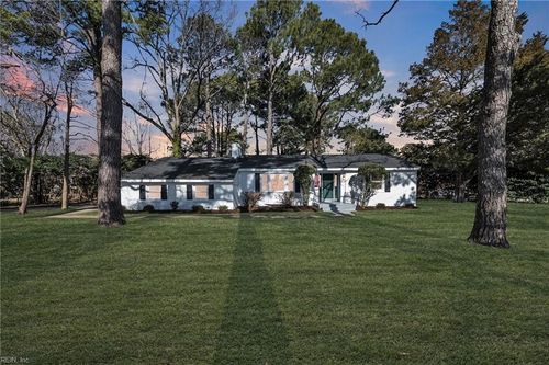 2300 Plantation Dr, Virginia Beach, VA, 23454-2707 | Card Image