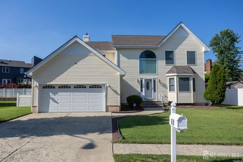 66 Morris Ct, South Amboy, NJ, 08879-2283 | Card Image