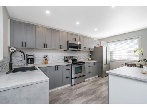 62-27456 32 Avenue, Langley, BC, V4W3P1 | Card Image