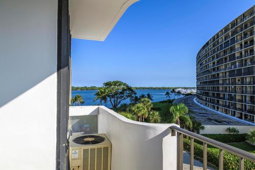 apt-304-1200 Marine Way, North Palm Beach, FL, 33408-6604 | Card Image