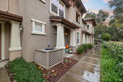 64 - 312 Blossom Rock Ln, Condo with 2 bedrooms, 2 bathrooms and null parking in Folsom CA | Image 2