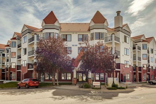 210-20 Royal Oak Plaza Nw, Calgary, AB, T3G0E6 | Card Image
