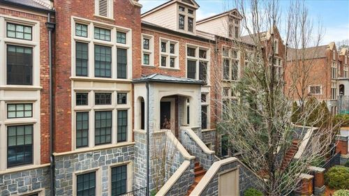 2916 Hermance Dr Ne, Brookhaven, GA, 30319-2704 | Card Image