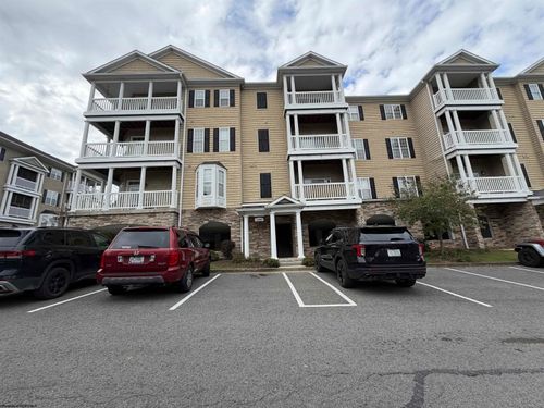 1235 Suncrest Village, Morgantown, WV, 26505 | Card Image